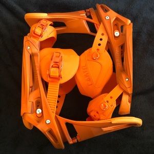 LE BURTON CARTEL EST SNOWBOARD BINDINGS